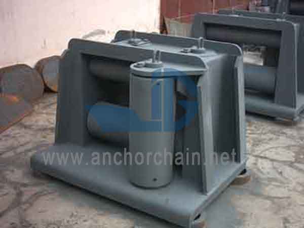 JIS F-2026 Horizontalus Volelis Fairlead Type BR